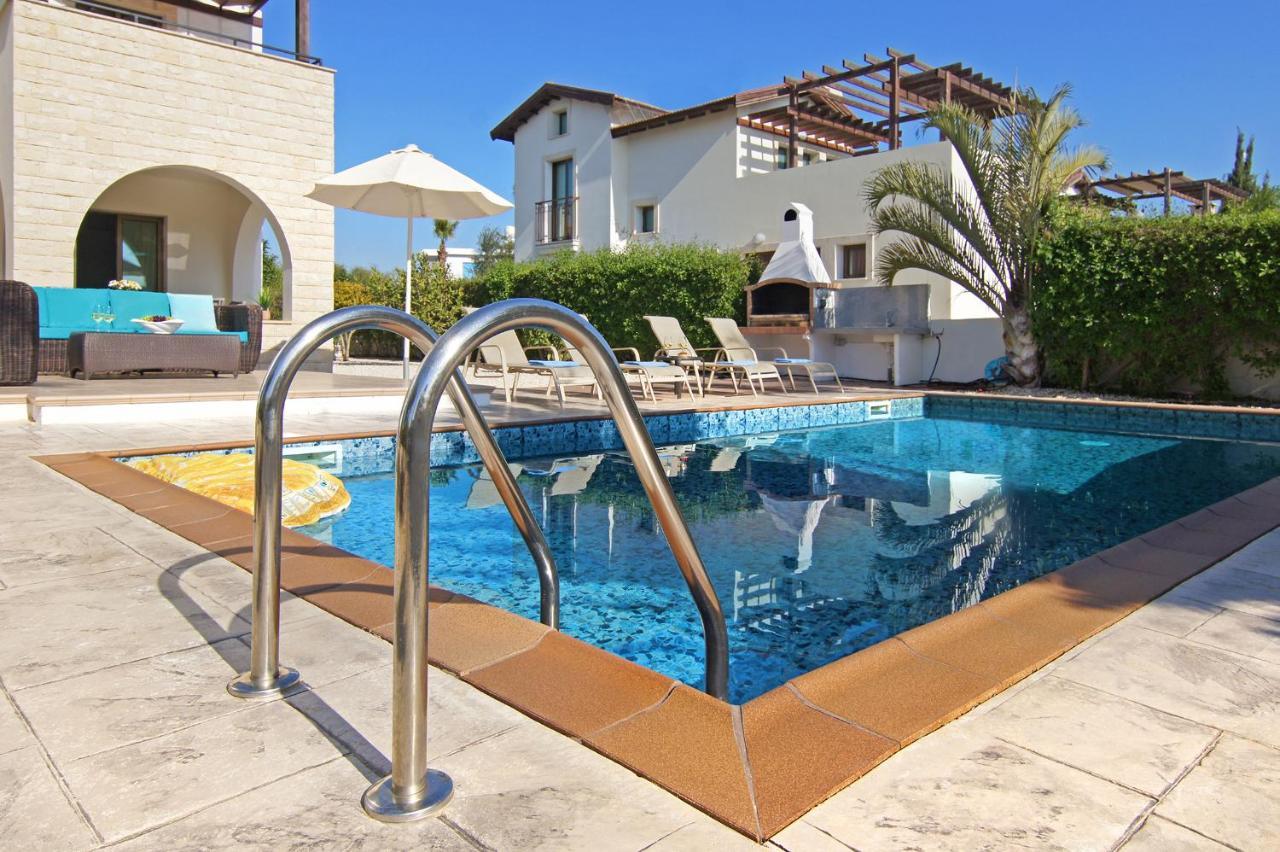 Villa Ingrid Ayia Napa Ngoại thất bức ảnh